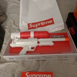 Supreme Super Soaker 50 Water Blaster White